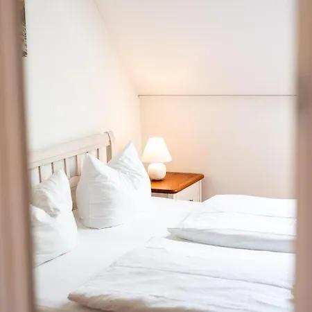 Fischerhaus-307-am-yachthafen-rechlin-nord