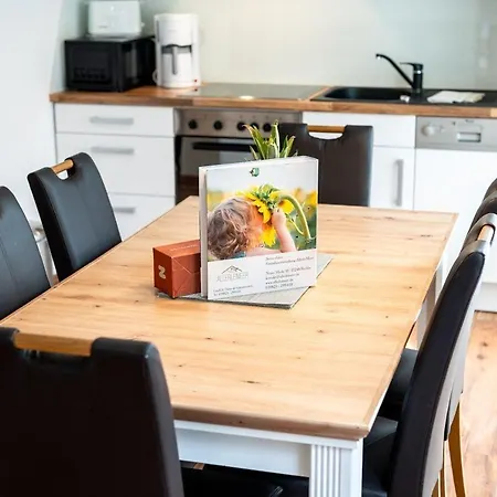 Fischerhaus-307-am-yachthafen-rechlin-nord *