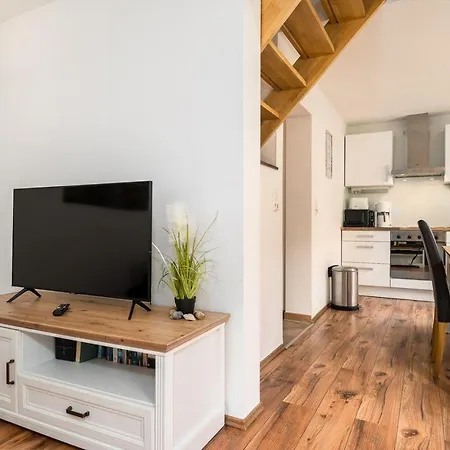 Fischerhaus-307-am-yachthafen-rechlin-nord *