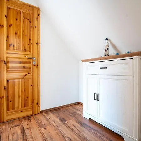 Fischerhaus-307-am-yachthafen-rechlin-nord * Rechlin